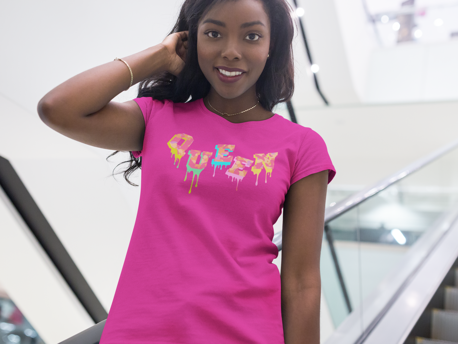 Women's Camo Drip Queen T-shirt